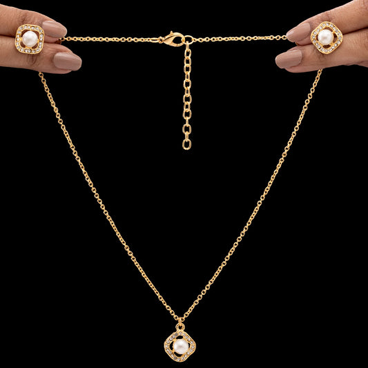 AUROZI Anti-Tarnish Evergreen Pearl Studded Necklace Set With Earrings