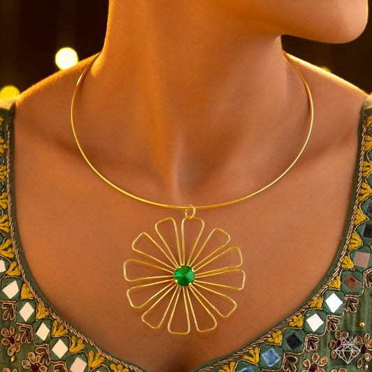 AUROZI Anti-Tarnish Golden Flower & Emerald Necklace