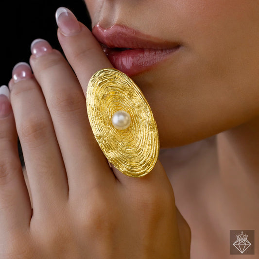 AUROZI Anti-Tarnish Cocktail Ring With Pearl (Adjustable Size)
