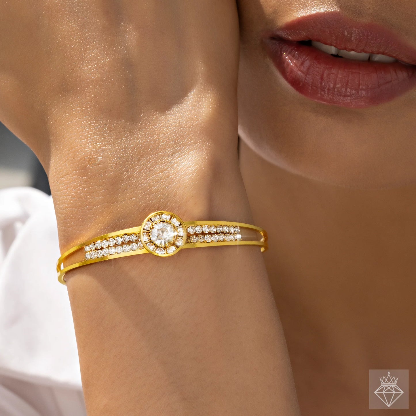 AUROZI Anti-Tarnish Gold Plated Crystals Bangle Bracelet (Adjustable Size)