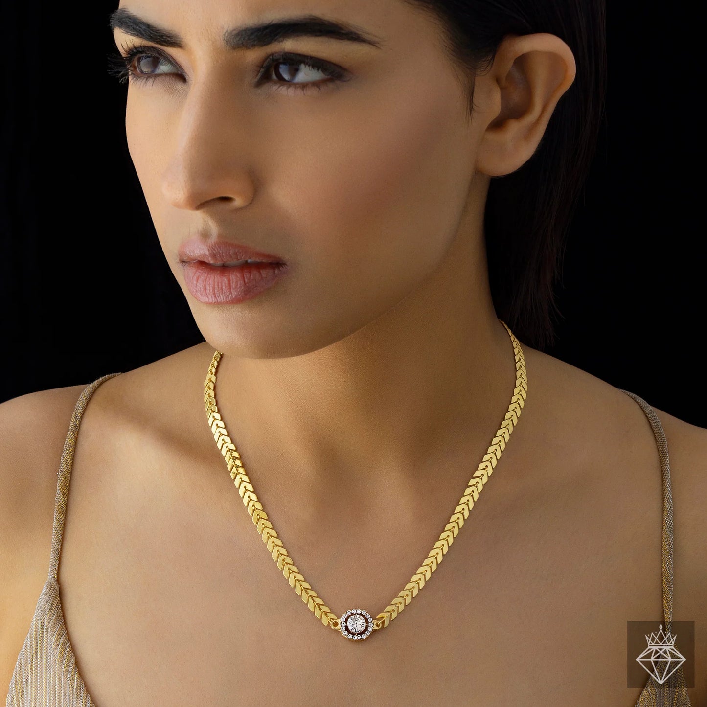 AUROZI Anti-Tarnish Solitaire Pendant Necklace