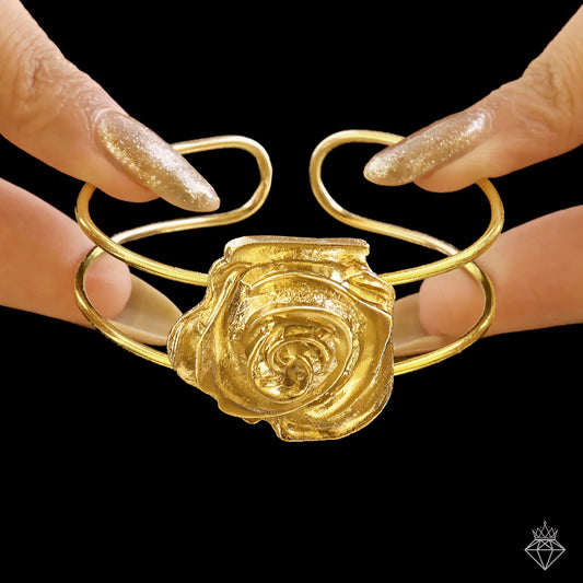 AUROZI Anti-Tarnish Golden Rose Bracelet (Adjustable Size)