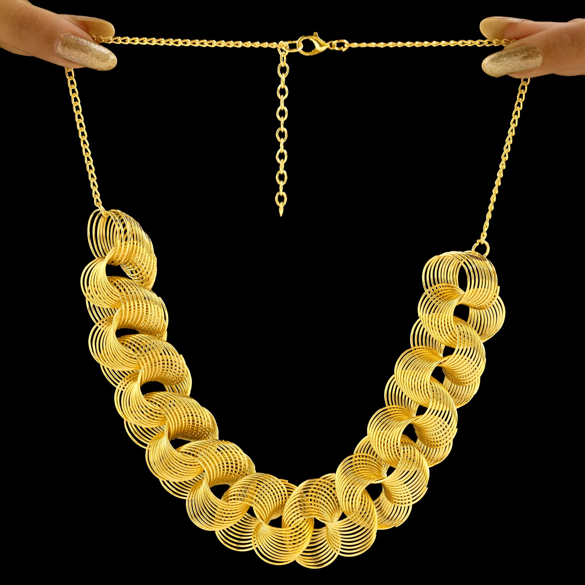 AUROZI Anti-Tarnish Golden Spring Necklace