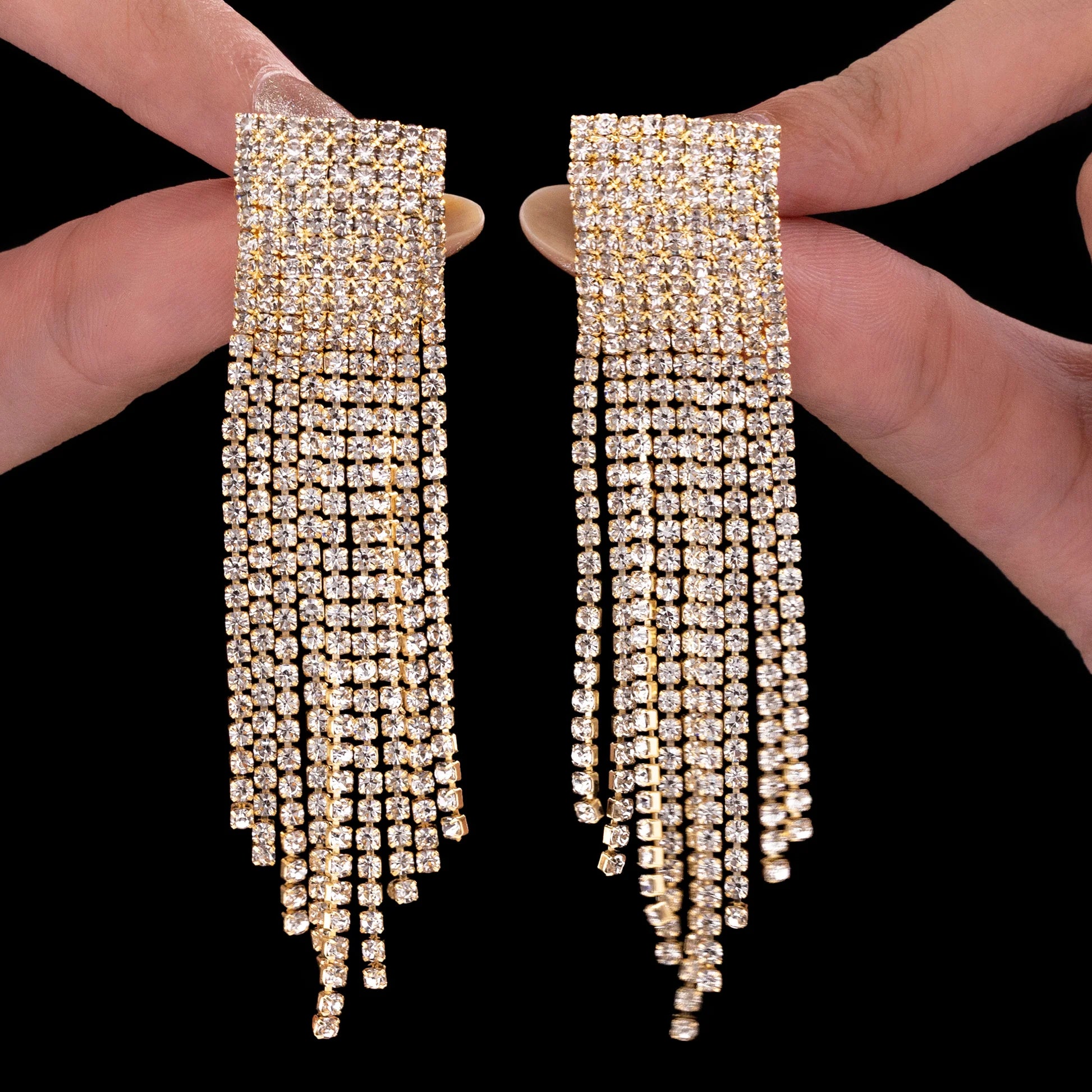 AUROZI Anti-Tarnish Crystal Danglers – Radiant Glamour for Every Occasion