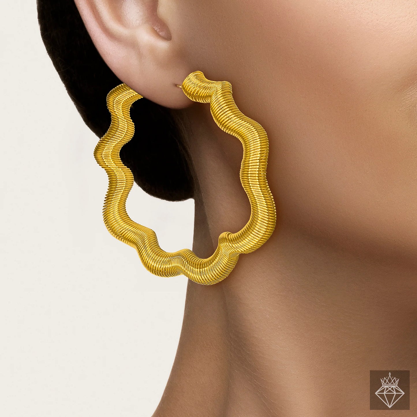 AUROZI Anti-Tarnish Spring Necklace Set With Earrings