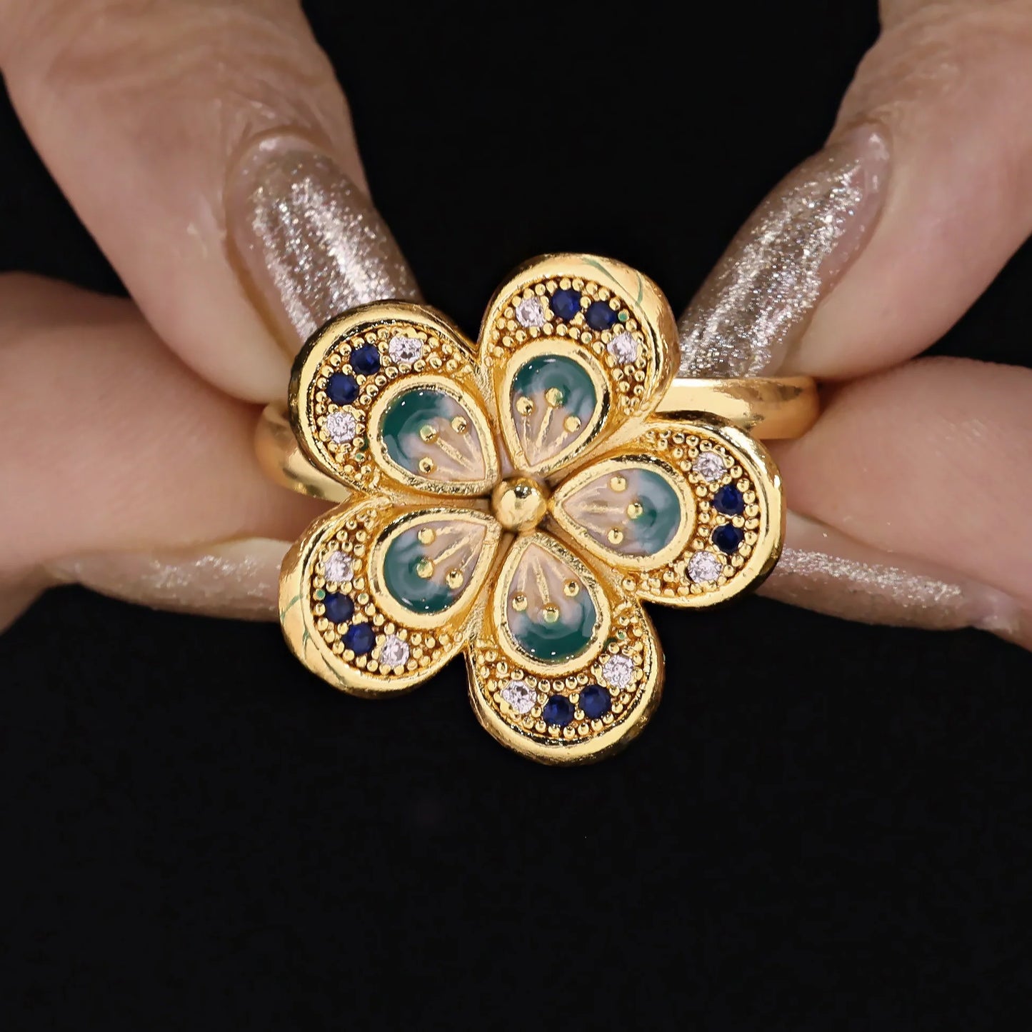 AUROZI Anti-Tarnish Golden Flower Crystal Ring (Adjustable Size)