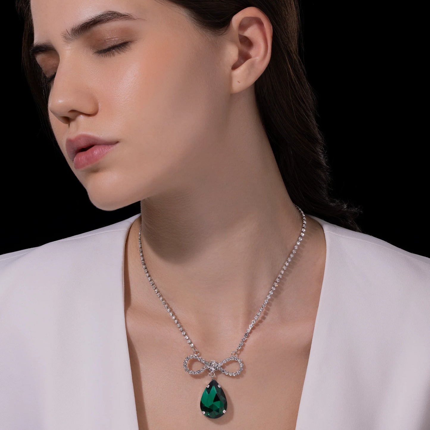 AUROZI Anti-Tarnish Infinity Bow & Oversized Drop Pendant Necklace