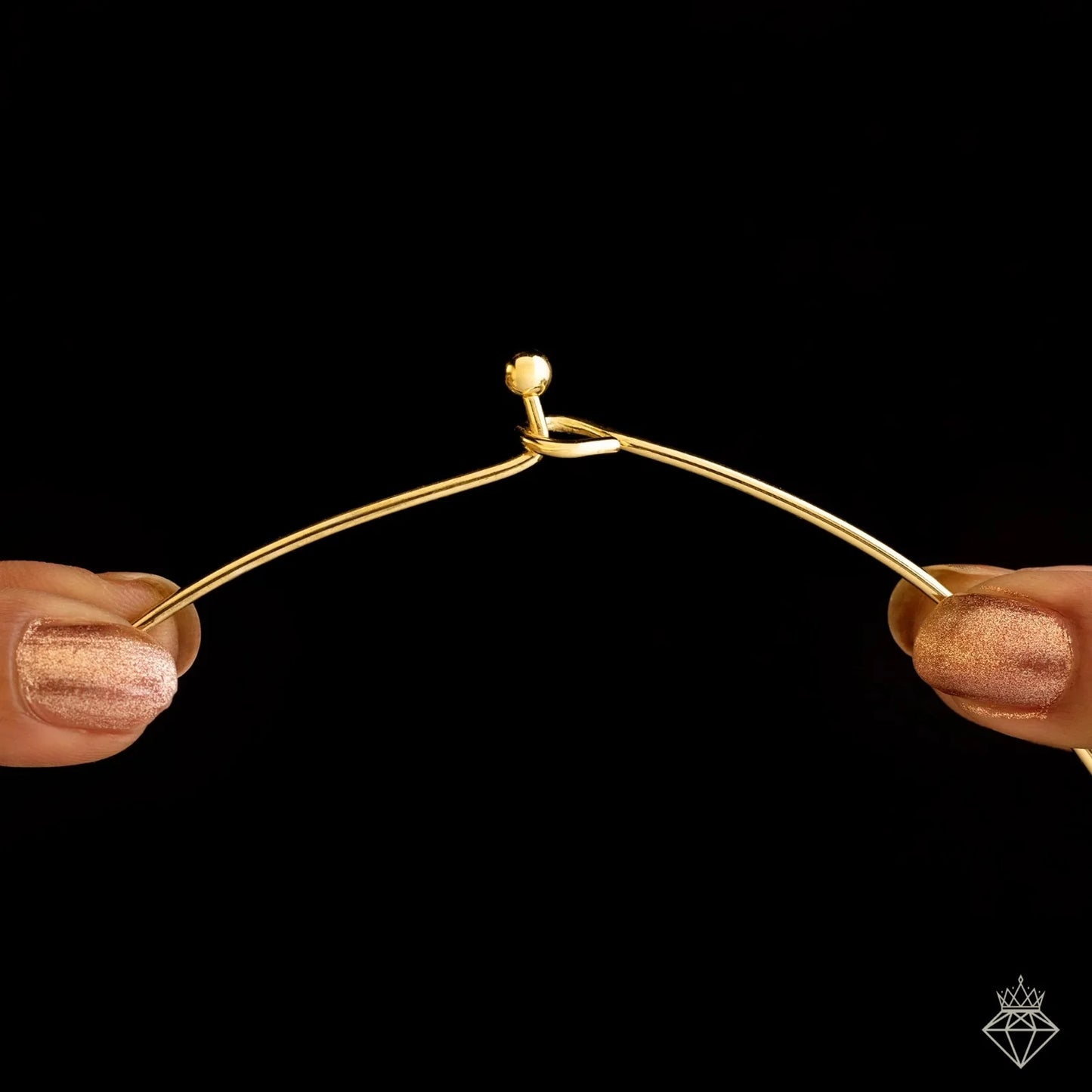 AUROZI Anti-Tarnish Golden Hasli Necklace