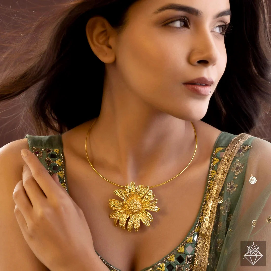 AUROZI Anti-Tarnish Golden Sunflower Hasli Necklace