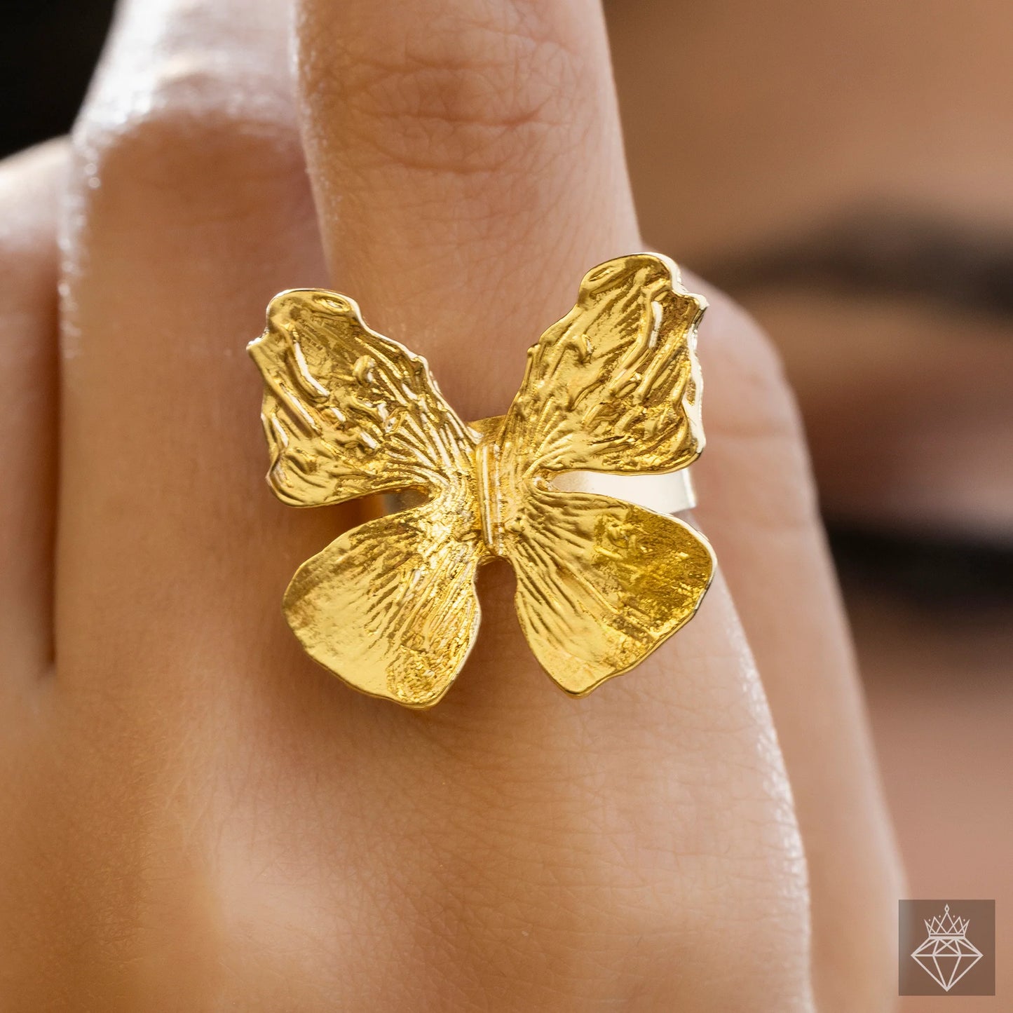 AUROZI Anti-Tarnish Butterfly Ring (Adjustable Size) Delicate Charm. Timeless Symbolism. Effortless Elegance.