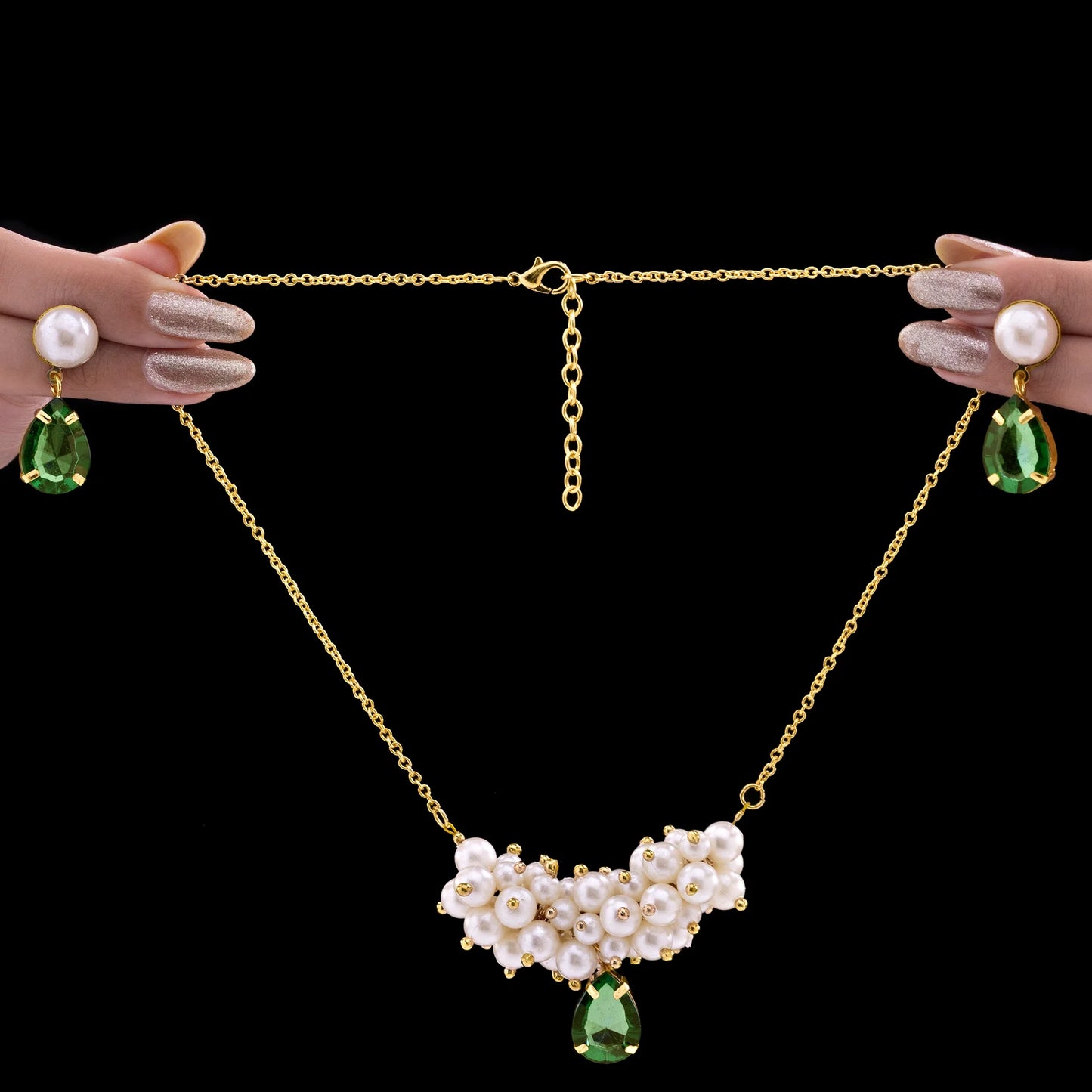 AUROZI Anti-Tarnish Pearl &amp; Crystal Necklace Set With Earrings
