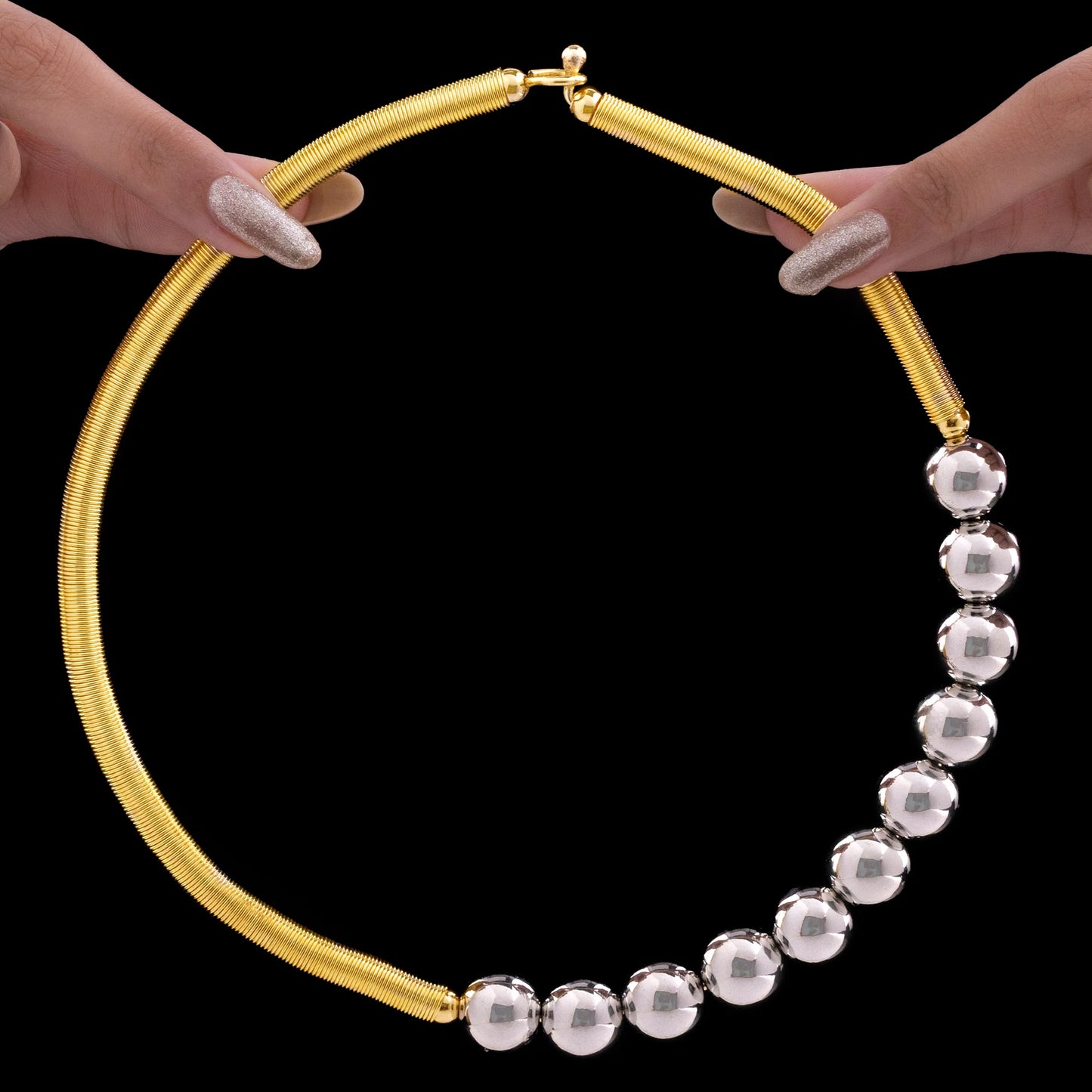 AUROZI Anti-Tarnish Spring Balls Hasli Necklace