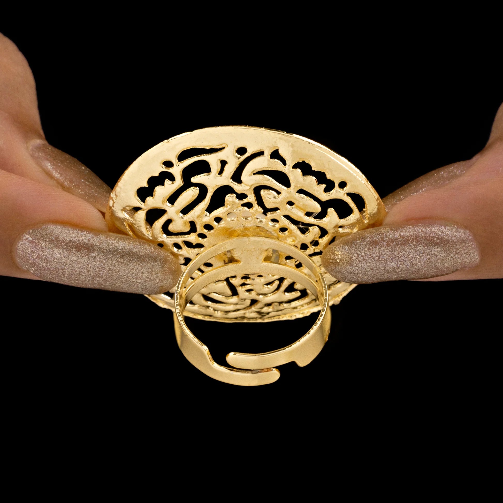 Aurozi Anti-Tarnish Golden Filigree Ring With Pearl (Adjustable Size)