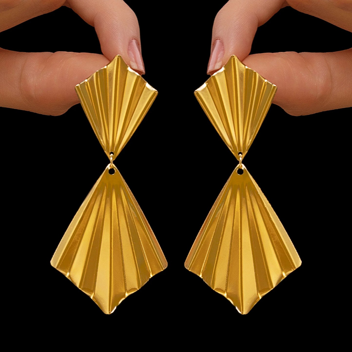 AUROZI Anti-Tarnish Frilly Kite Long Dangles