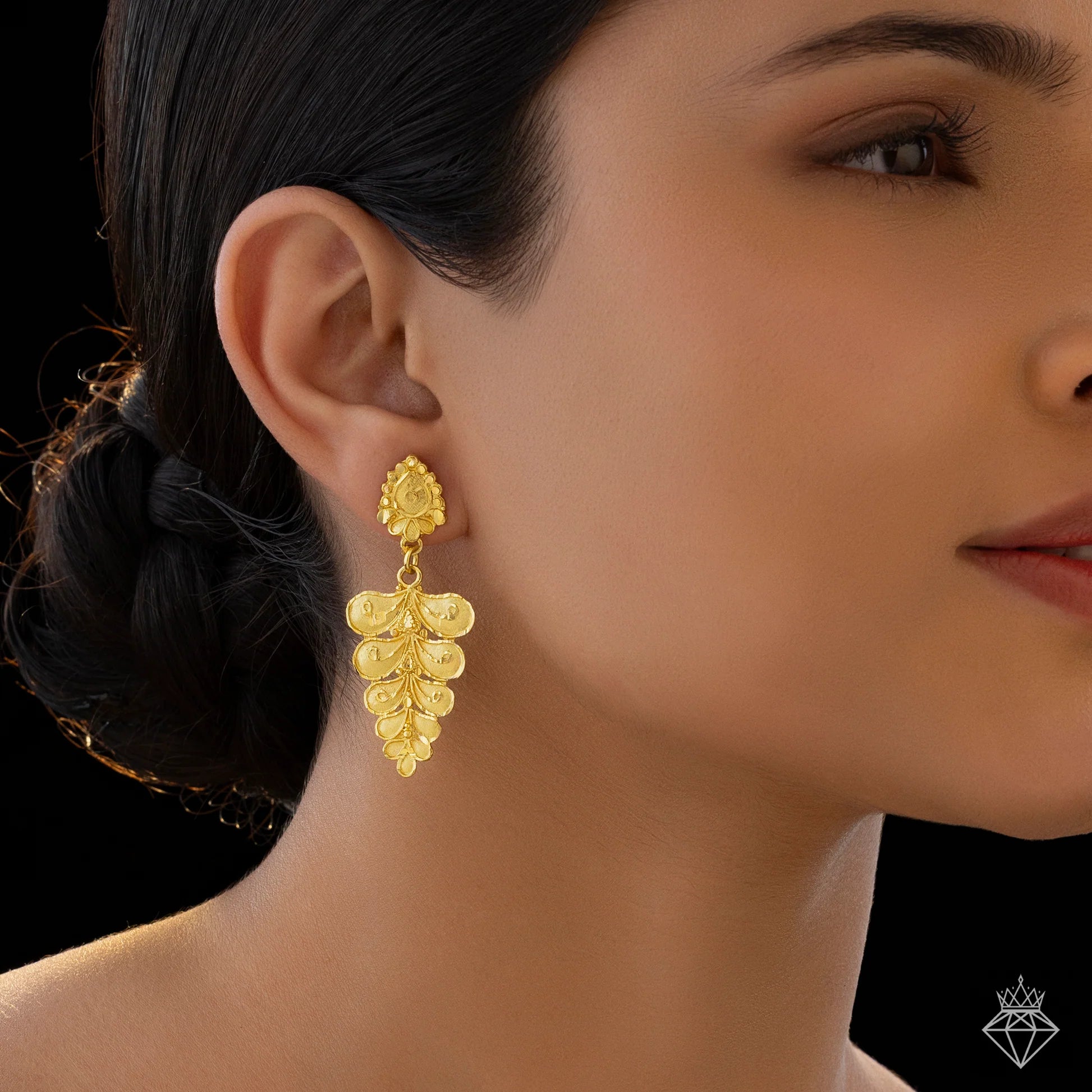 AUROZI Anti-Tarnish Golden Danglers