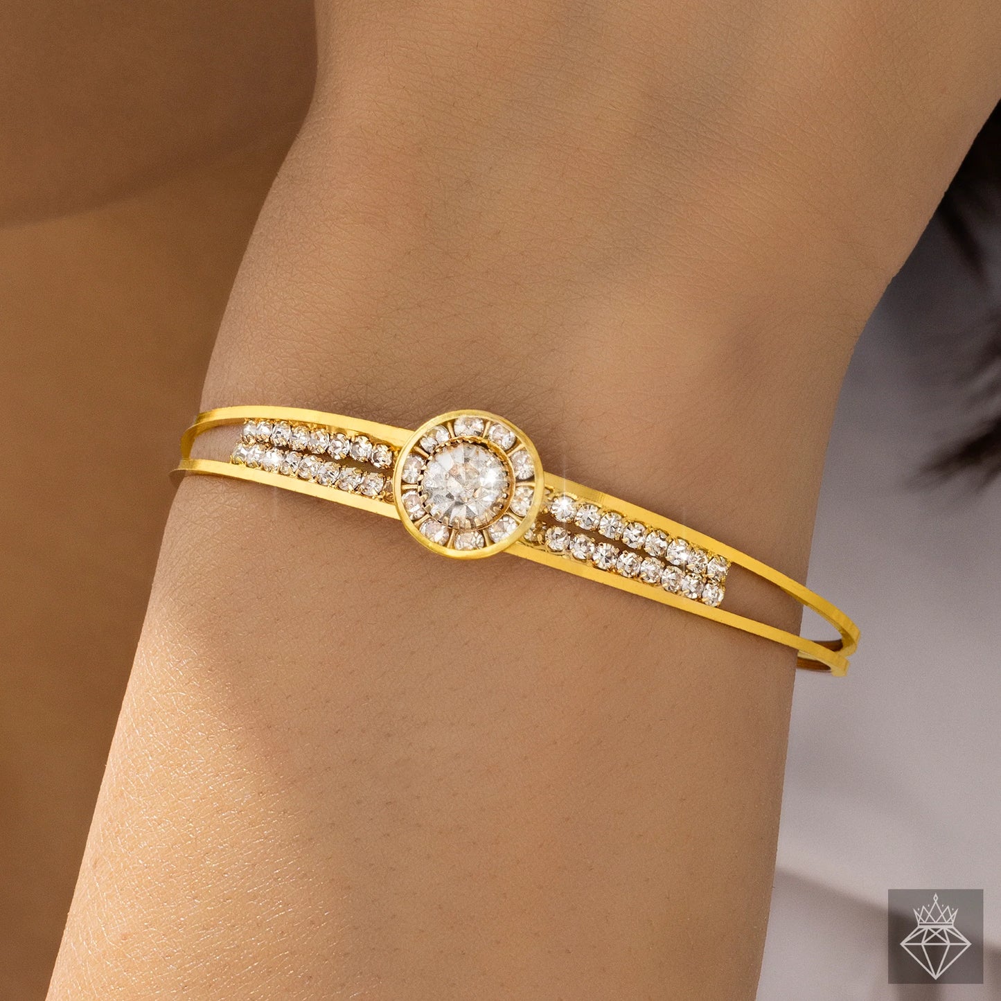 AUROZI Anti-Tarnish Gold Plated Crystals Bangle Bracelet (Adjustable Size)