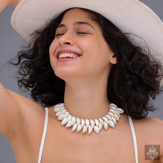 AUROZI Double-Layered Natural Cowrie Shell Necklace