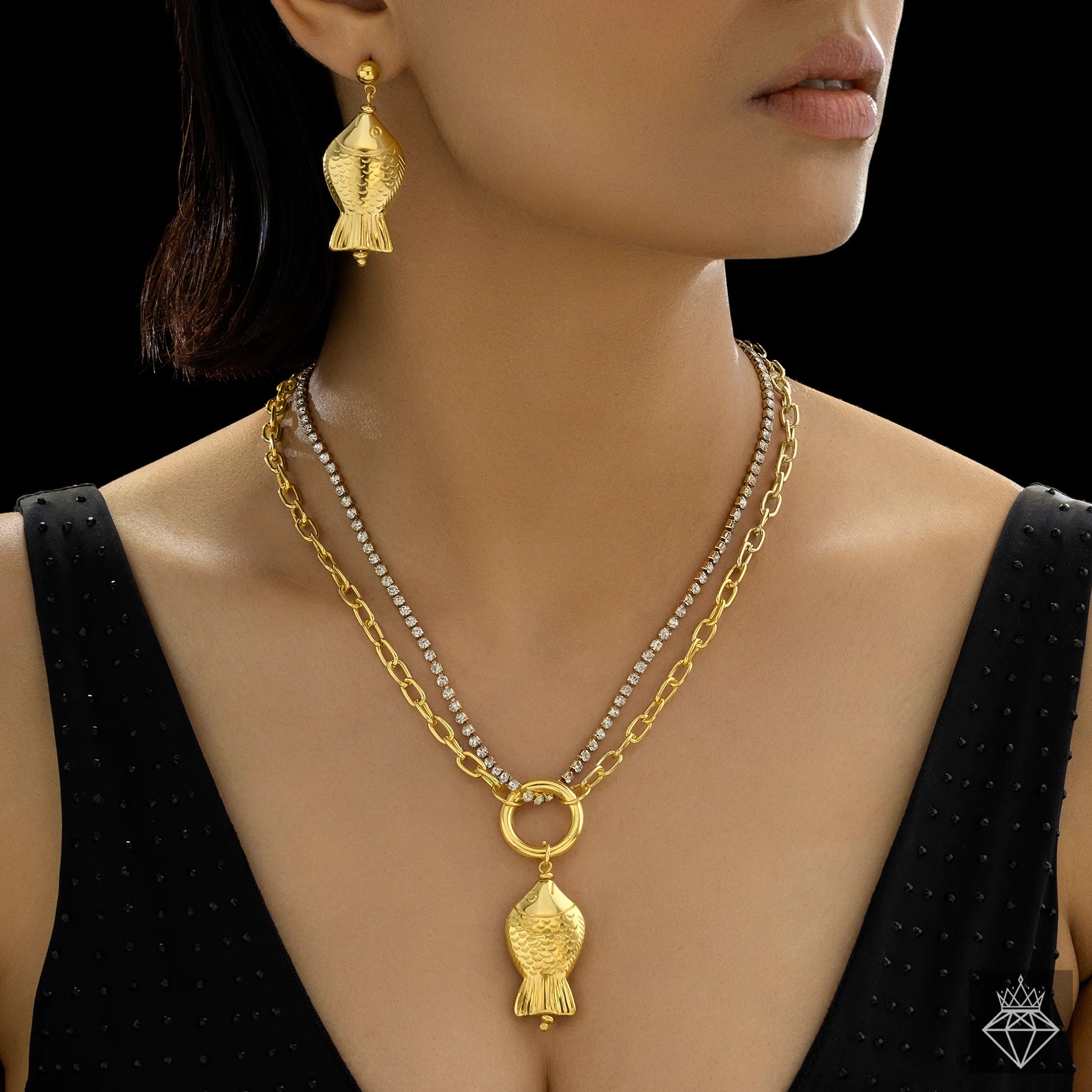 AUROZI Anti-Tarnish Fish Necklace Set With Earrings