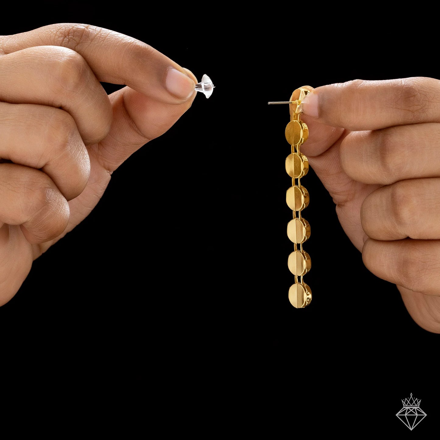 AUROZI Anti-Tarnish Golden AD Necklace Set With Earrings