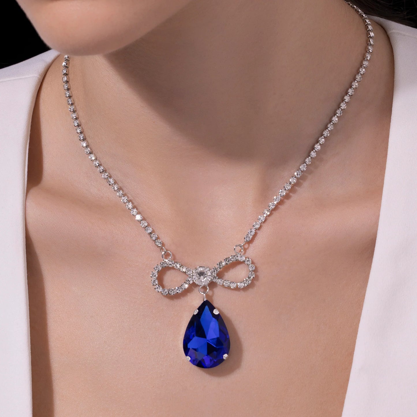 AUROZI Anti-Tarnish Infinity Bow & Oversized Drop Pendant Necklace