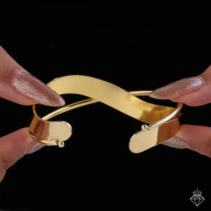 AUROZI Anti-Tarnish Golden Bangle Bracelet (Adjustable Size)