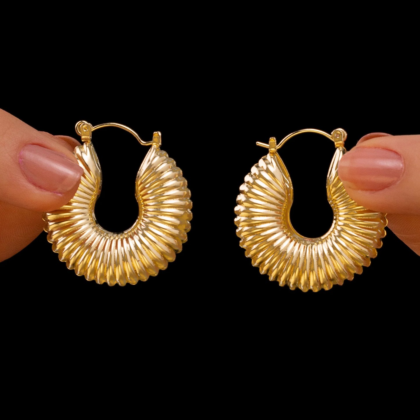 AUROZI Anti-Tarnish Lined Chunky Hollow Hoops