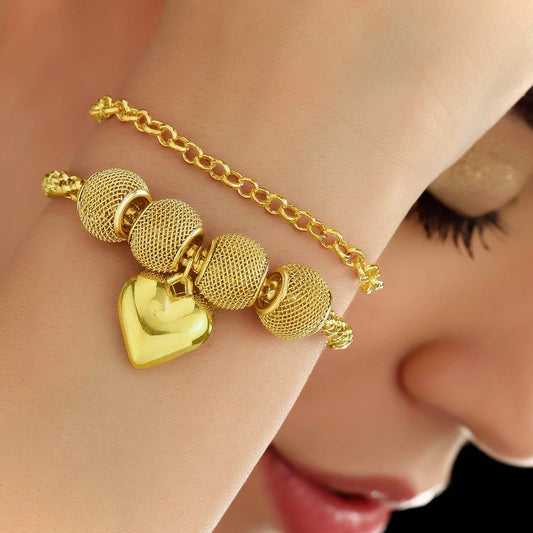 AUROZI Anti-Tarnish Golden Heart Charms Bracelet (Adjustable Size)