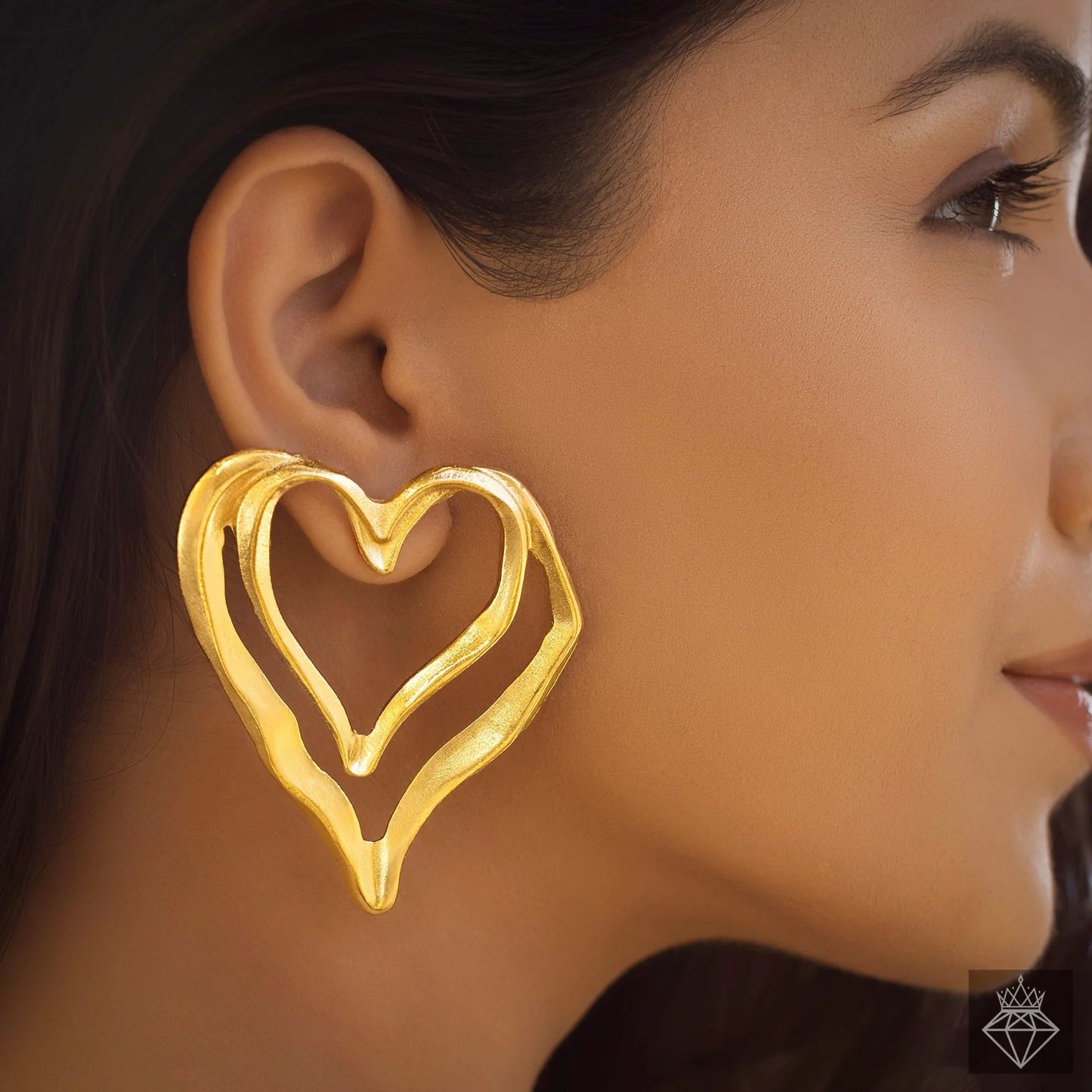 AUROZI Anti-Tarnish Golden Heart Earrings