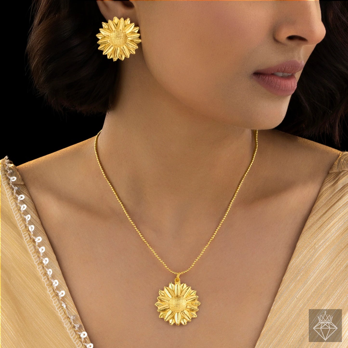 AUROZI Anti-Tarnish Golden Flower Necklace Set With Earrings