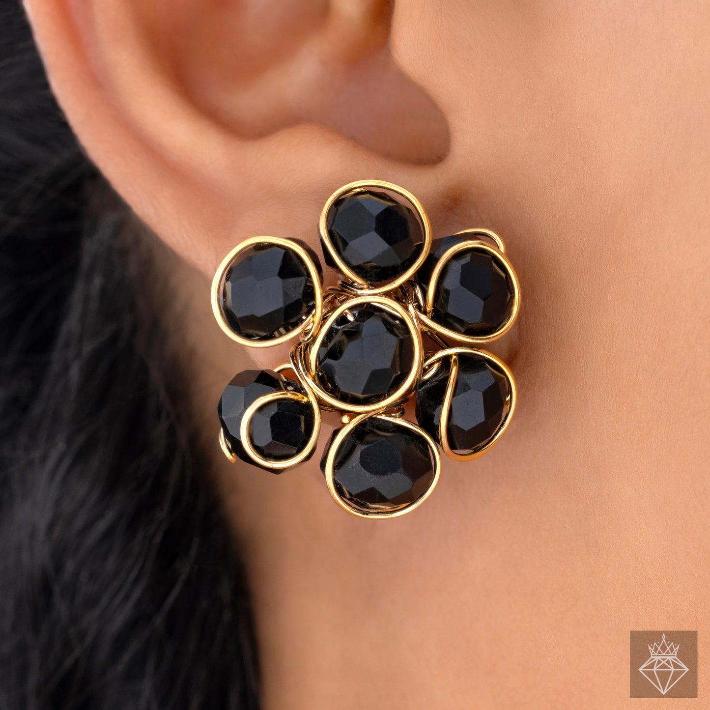 AUROZI Stunning Black Crystal Beads Gold Choker Necklace Set With Earrings