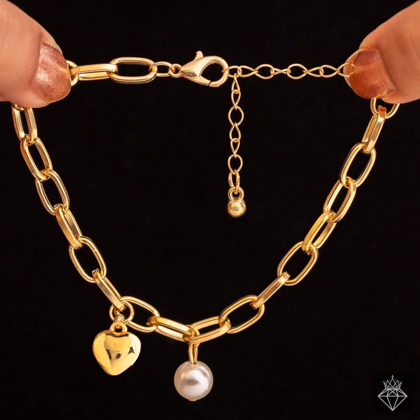 AUROZI Anti-Tarnish Pearl & Heart Charm Bracelet