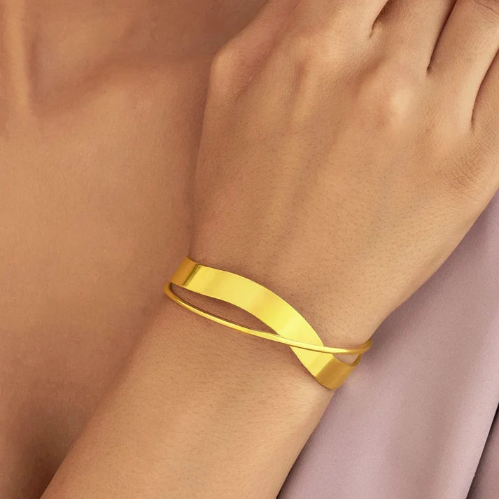 AUROZI Anti-Tarnish Golden Bangle Bracelet (Adjustable Size)