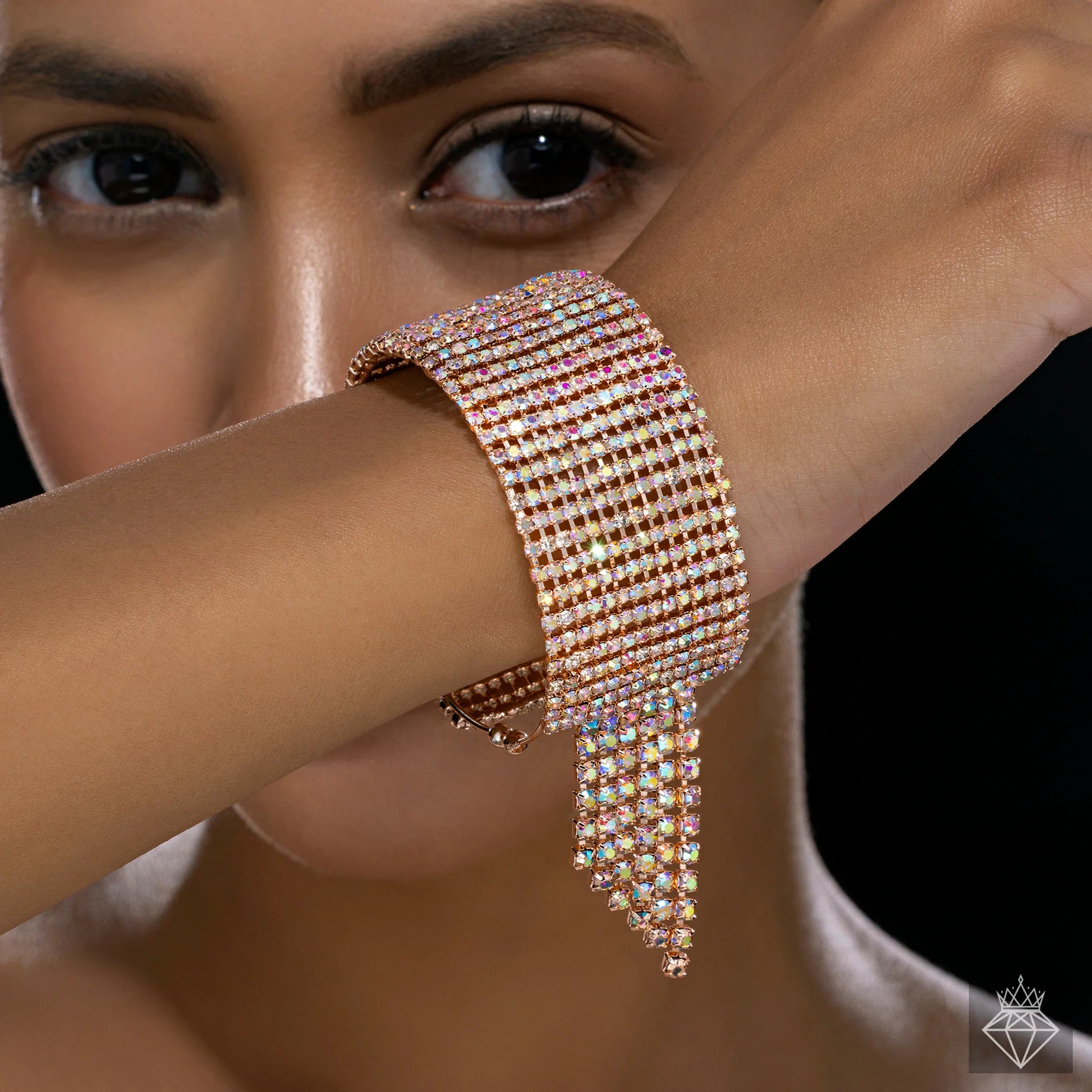 AUROZI Anti-Tarnish Crystal Bangle Bracelet (Adjustable Size)