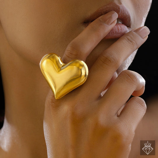 AUROZI Anti-Tarnish Golden Heart Ring (Adjustable Size)