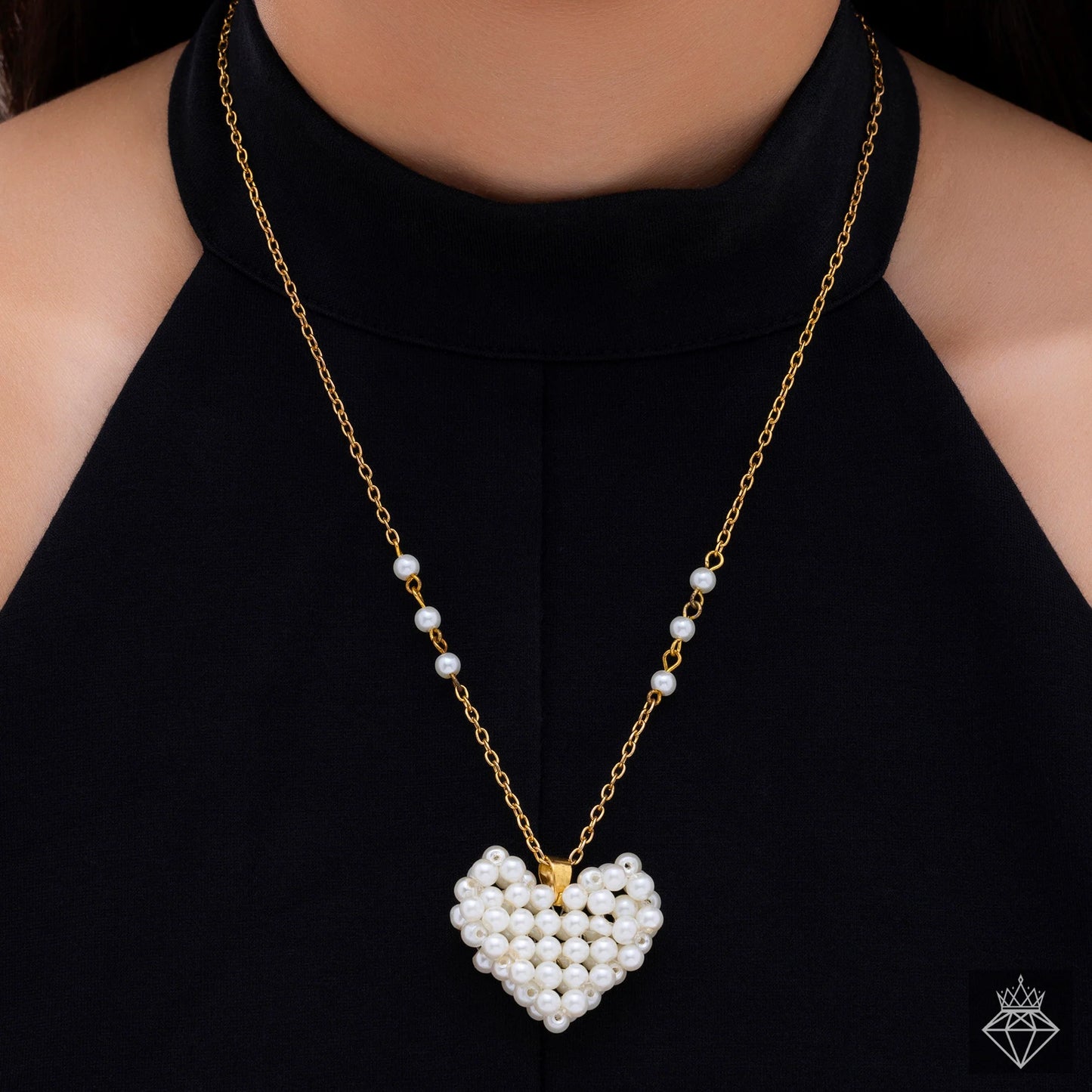 AUROZI Anti-Tarnish Pearl Heart Necklace