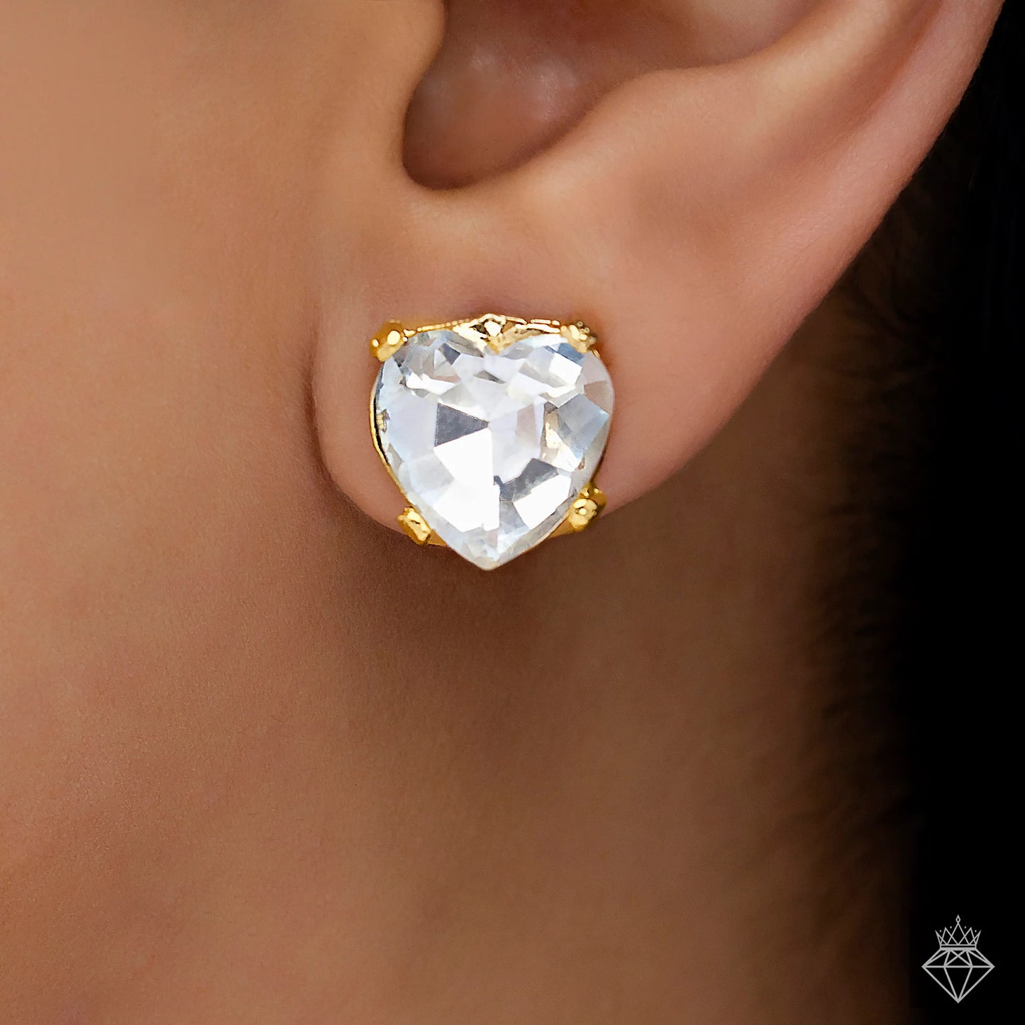 AUROZI Anti-Tarnish Solitaire Heart Necklace Set With Earrings