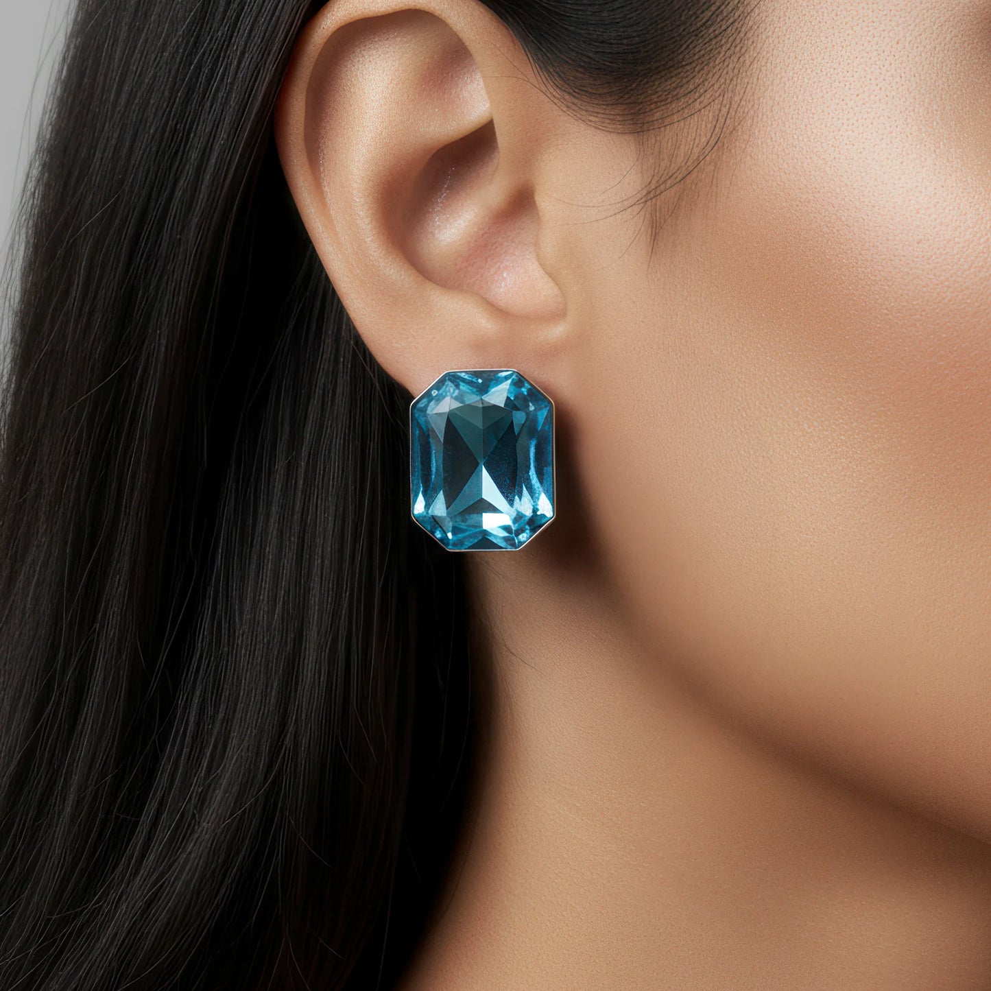 AUROZI Anti-Tarnish Rectangle &amp; Triangle Pendant Necklace with Earrings