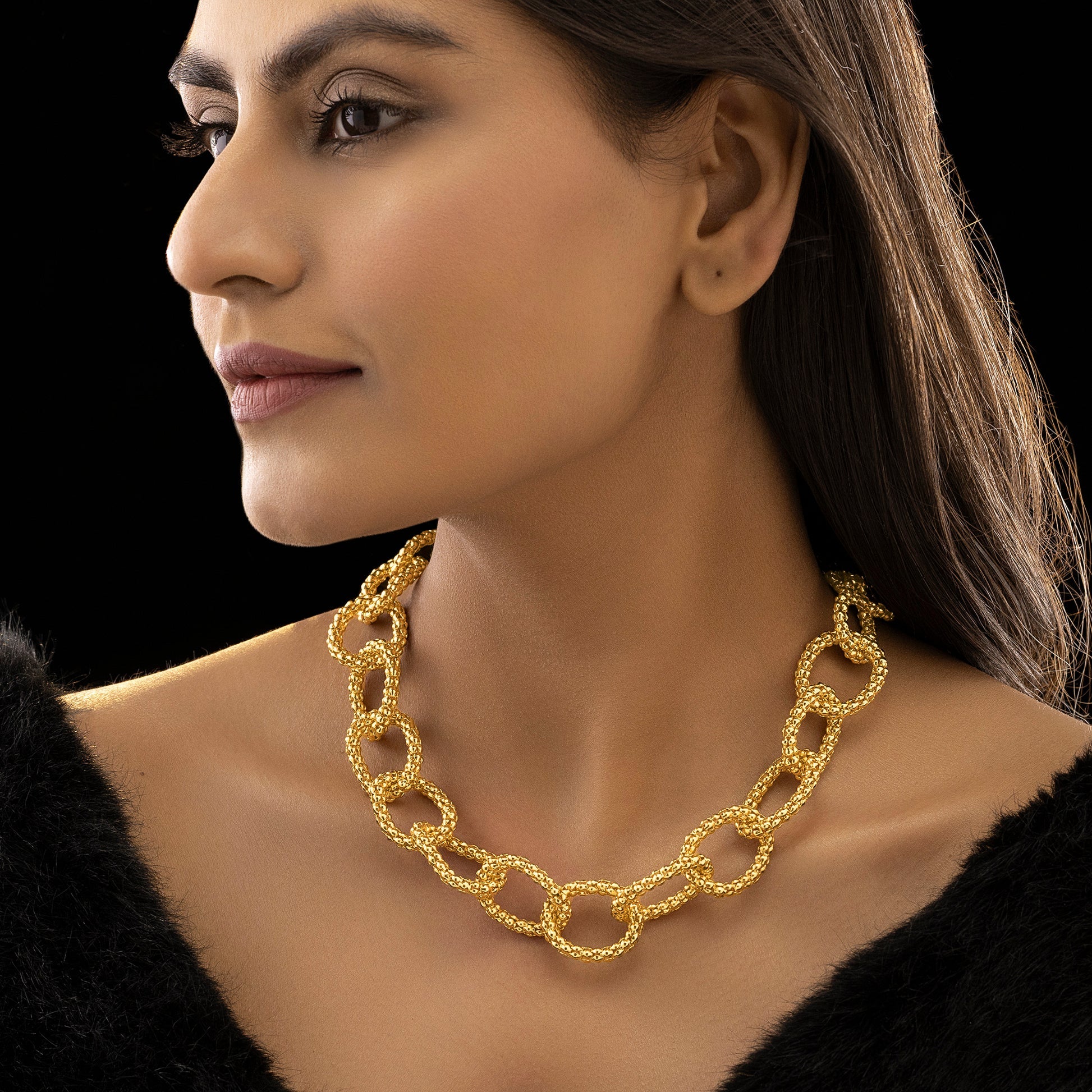 AUROZI Anti-Tarnish Golden Chain Statement Necklace
