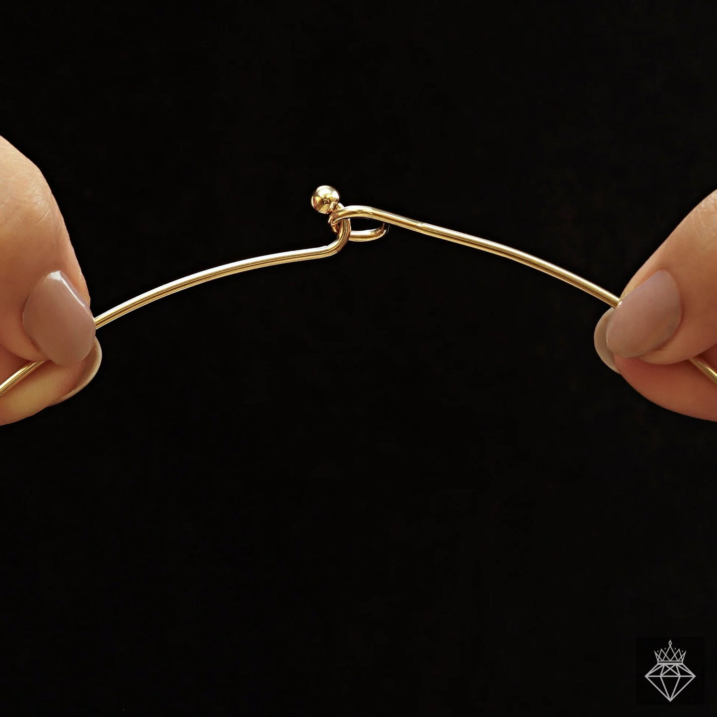 AUROZI Anti-Tarnish Hammered Golden Coin Super Saver Pack Of GOLD Plated WAVY Necklace Set With Earrings, Bracelet & Rings