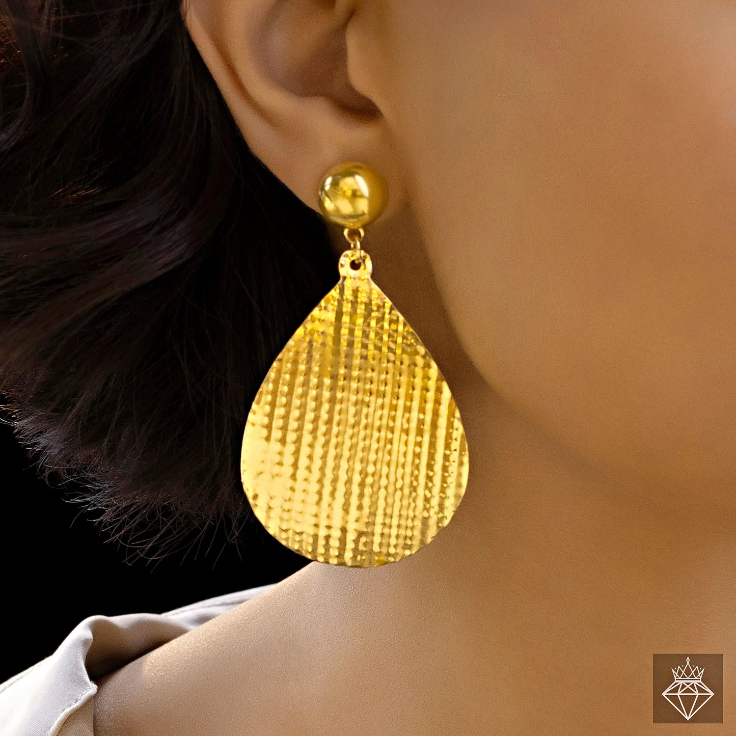 AUROZI Anti-Tarnish Waterdrop Necklace Set With Earrings