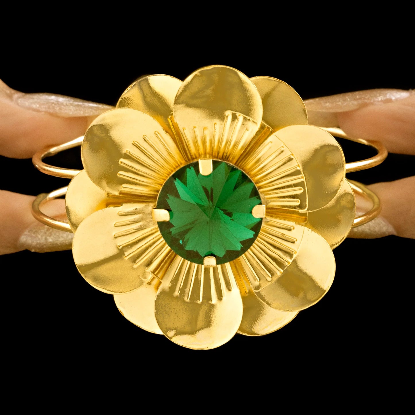 AUROZI Anti-Tarnish Daffodil Super Saver Pack Of GOLD Plated WAVY Necklace Set With Earrings, Bracelet & Rings