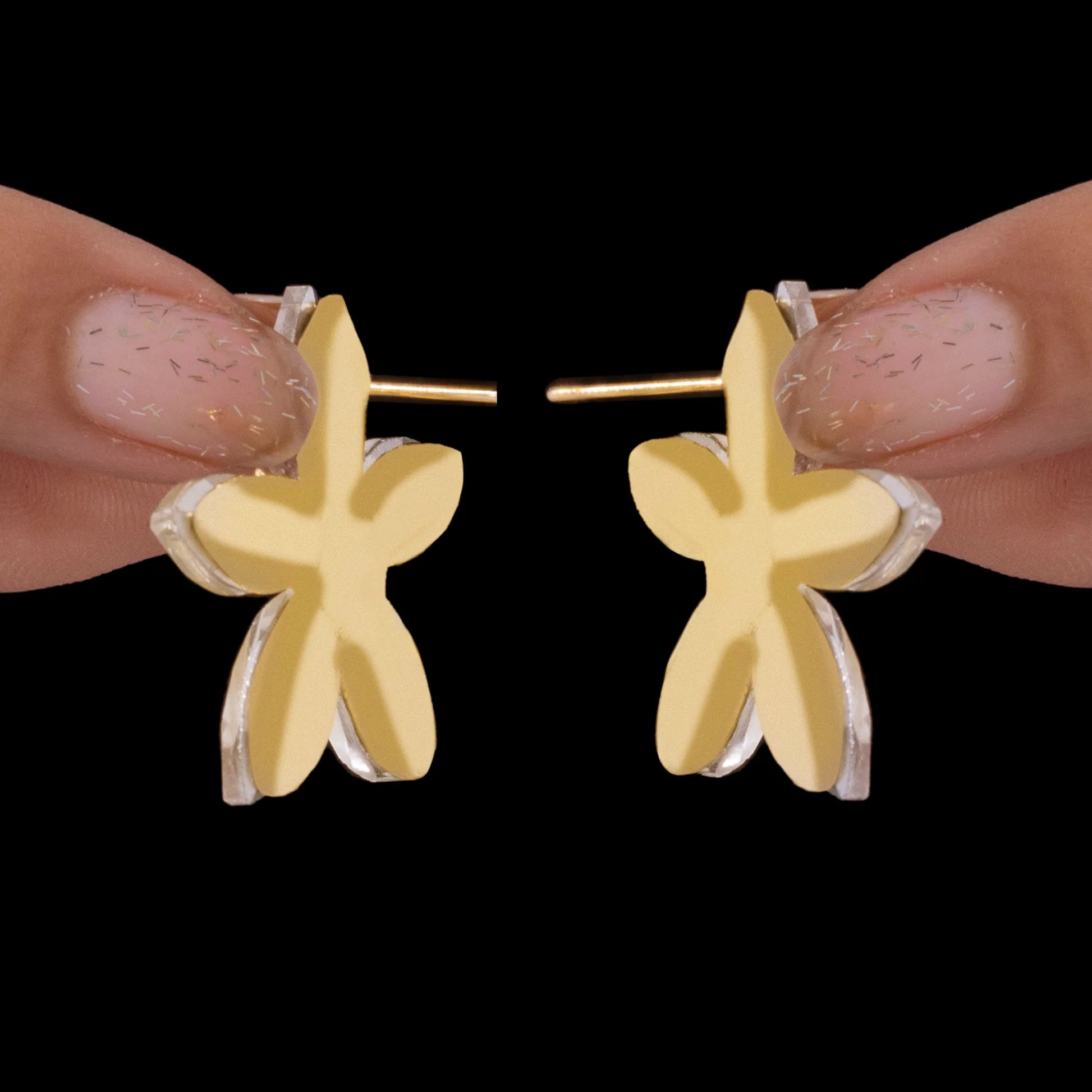 AUROZI Anti-Tarnish Crystal Flower Earrings