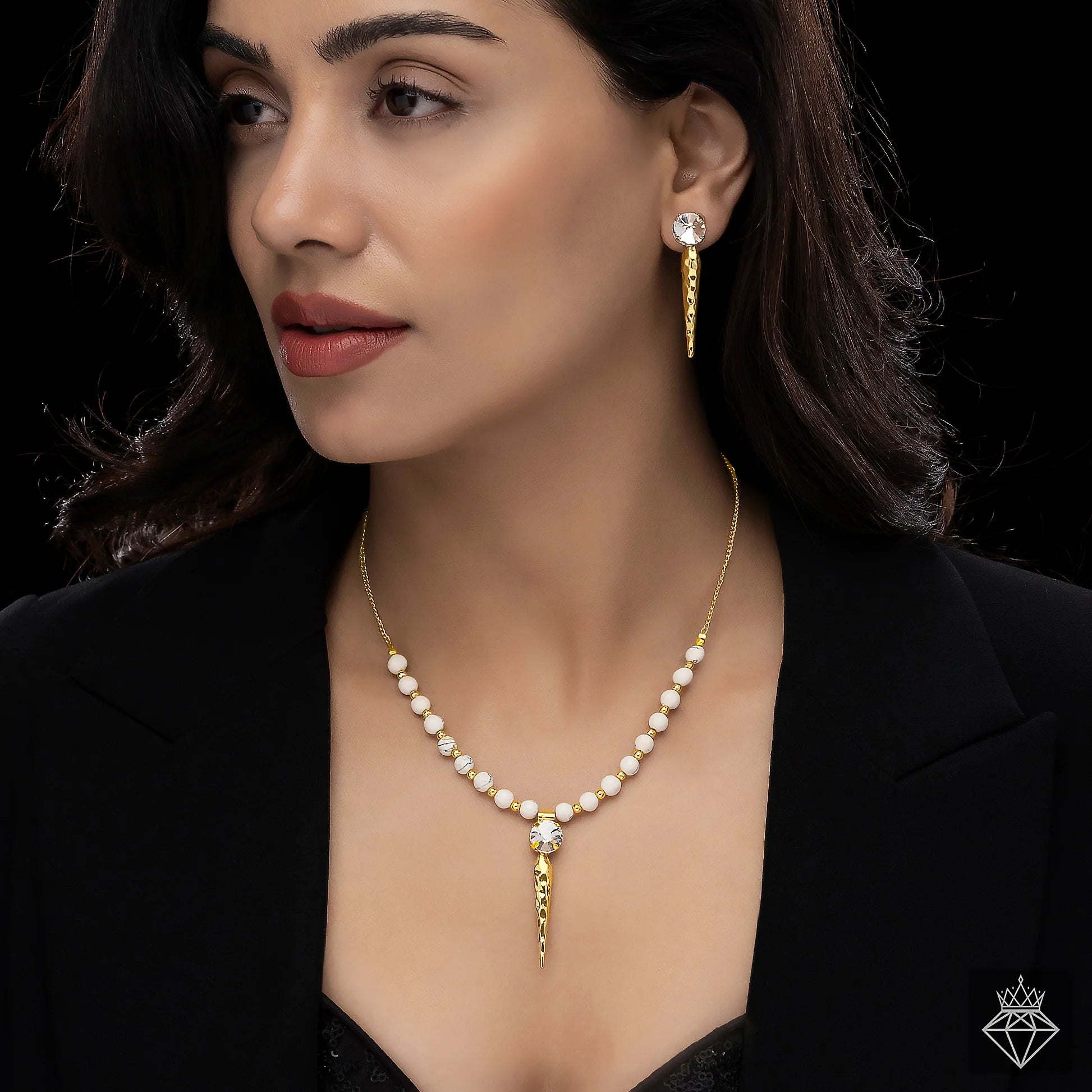 AUROZI Anti-Tarnish Necklace Set With Earrings