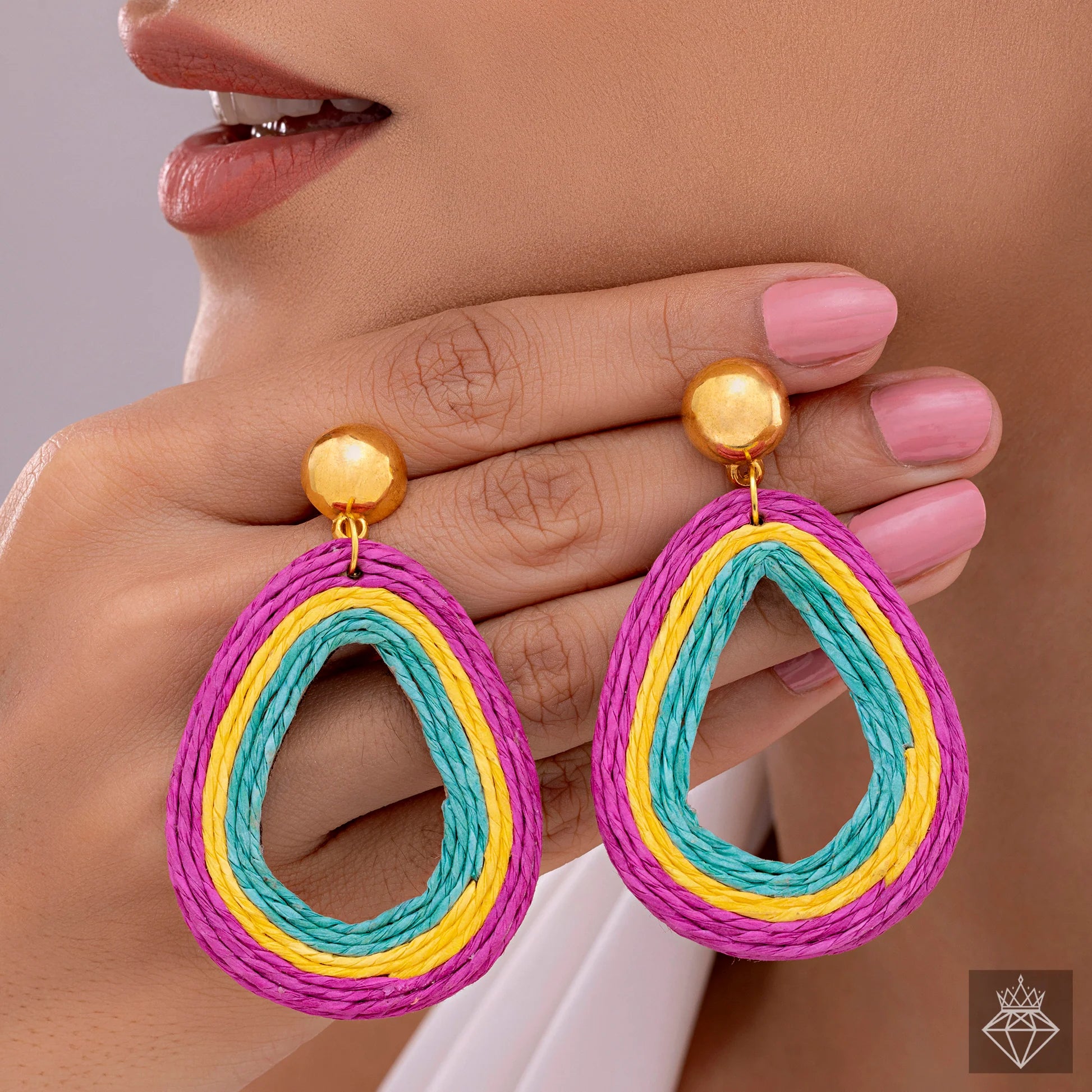 AUROZI Multicolour Raffia Danglers