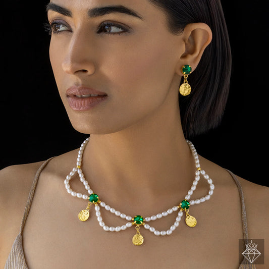AUROZI Crystal Pearl Necklace Set With Earrings