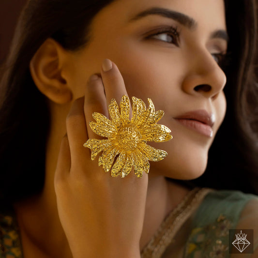AUROZI Anti-Tarnish Golden Sunflower Ring (Adjustable Size)