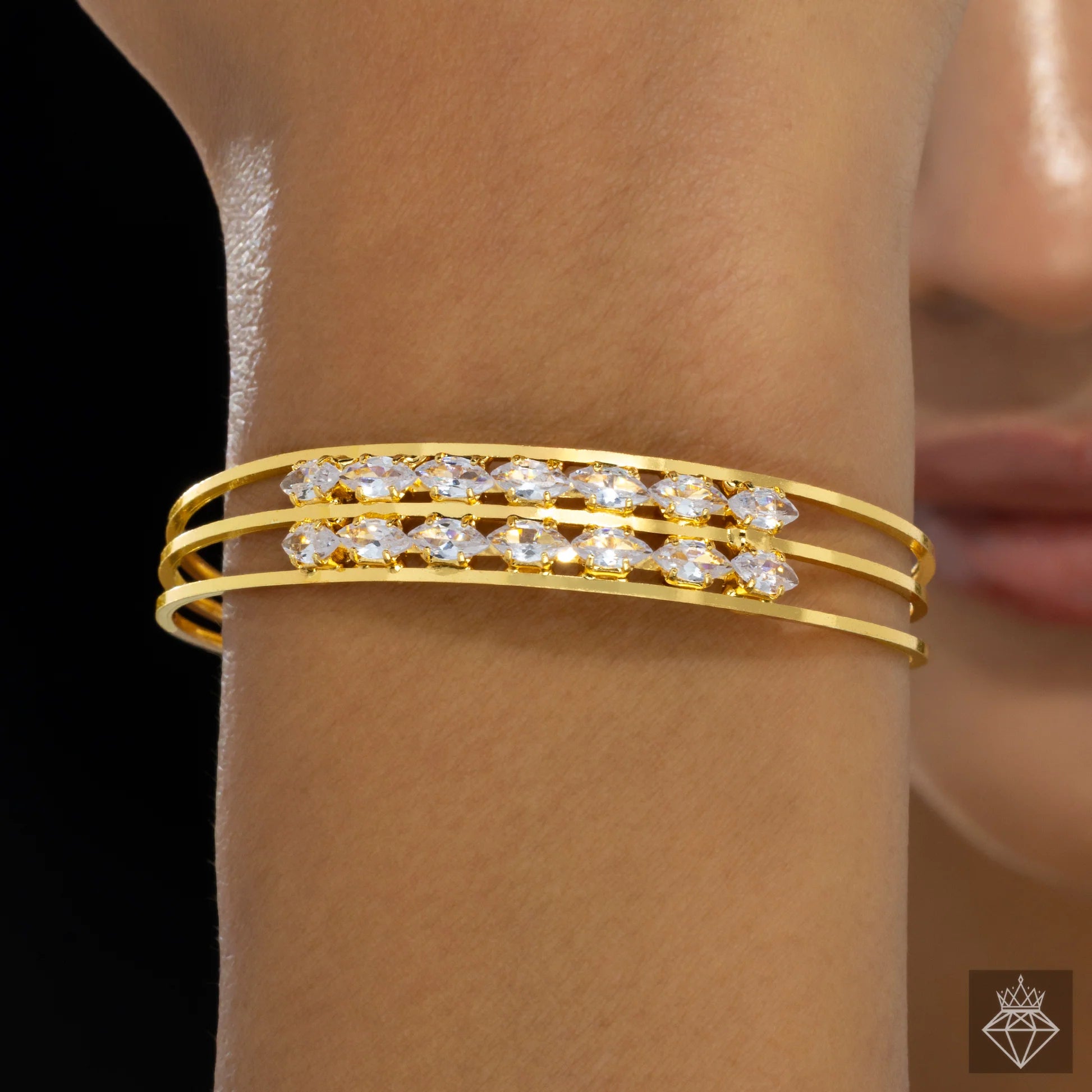 AUROZI Anti-Tarnish Crystal Double Line Bracelet (Adjustable Size)