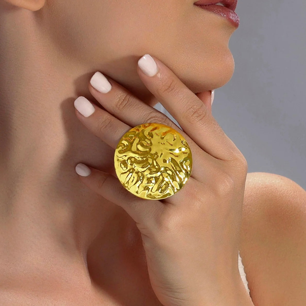 AUROZI Anti-Tarnish Hammered Coin Ring (Adjustable Size) Rustic Charm. Modern Edge. Timeless Appeal.