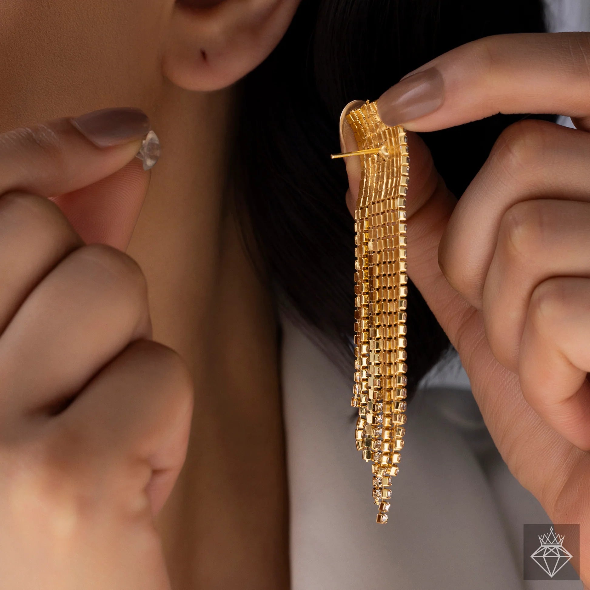AUROZI Anti-Tarnish Crystal Danglers – Radiant Glamour for Every Occasion