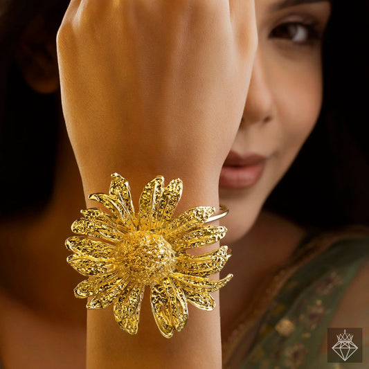 AUROZI Anti-Tarnish Sunflower Bracelet (Adjustable Size)
